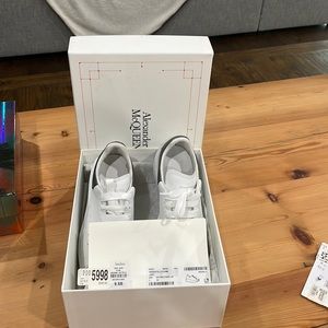 Barely worn Alexander McQueen Womens white and silver sneakers. 39 1/2. In box.